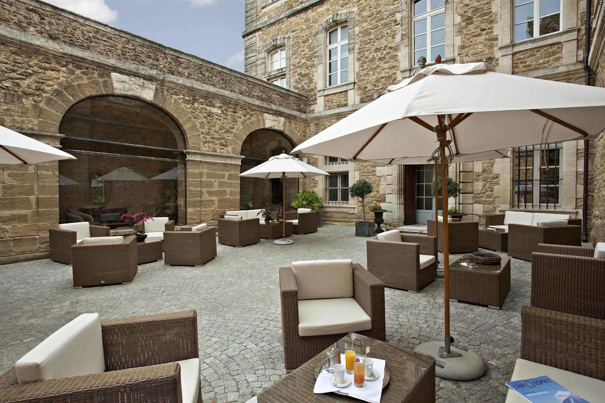 Château de Rochegude - Relais&Châteaux Rochegude (Drome) Exterior foto